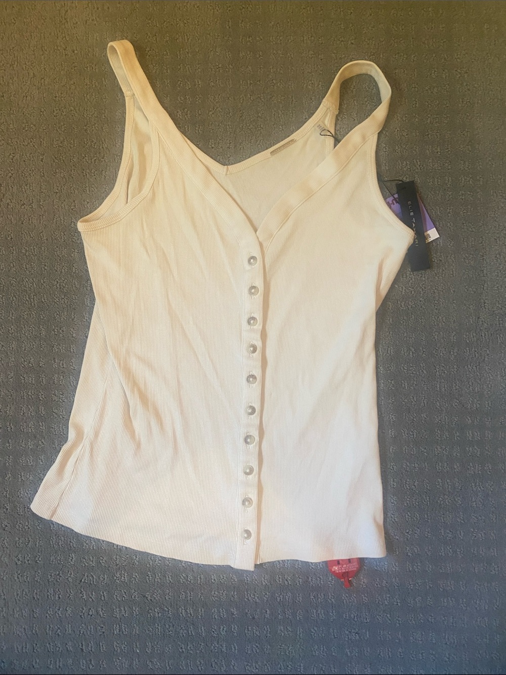 NWT Elie Tahari Cream Ribbed Button-Front Tank size m